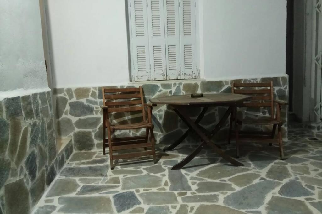 Central Town House 60M2**** Pireus Exteriör bild