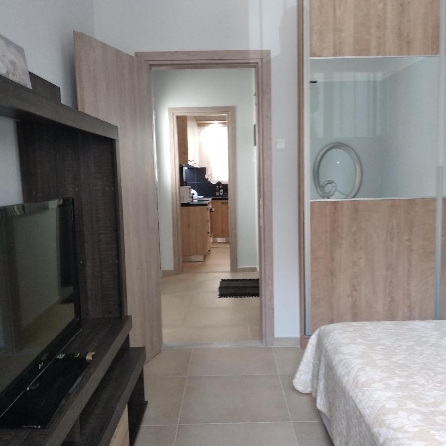 Central Town House 60M2**** Pireus Exteriör bild