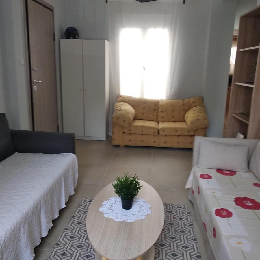 Central Town House 60M2**** Pireus Exteriör bild