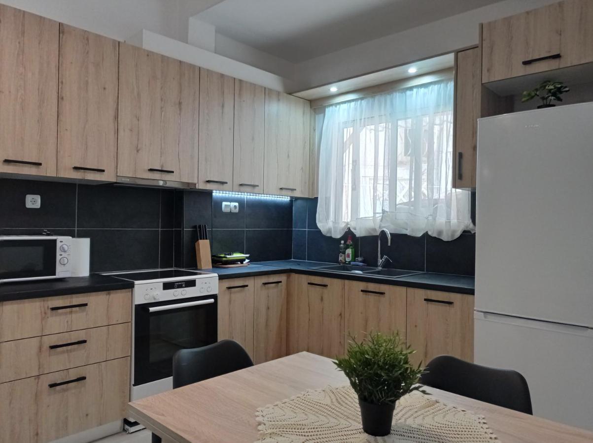 Central Town House 60M2**** Pireus Exteriör bild